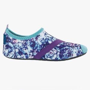 Fitkicks Used Womens Multi-Colored Size M (7-8)